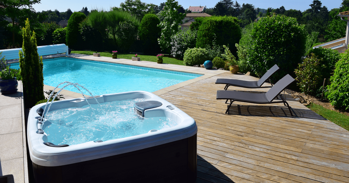 Piscine et spa Inspiration Paradis de l'eau Aquilus Piscines et Spas