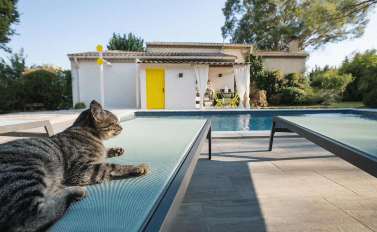 Une ancienne piscine coque fait peau neuve ! 3