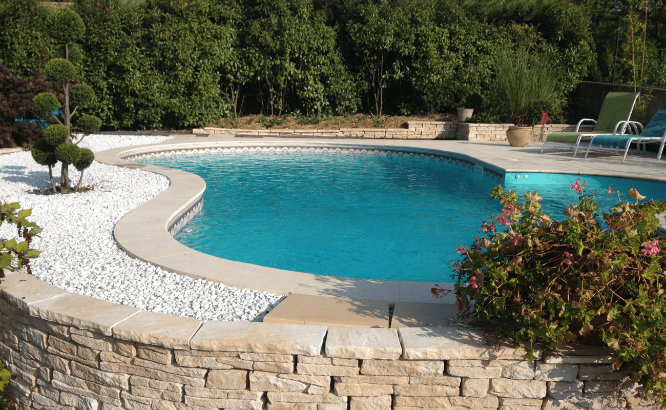 piscine aquilus arrondie Valence
