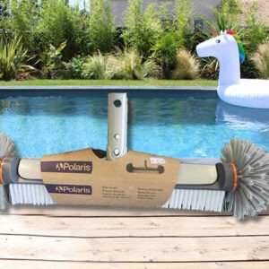 Brosse pour paroi de piscine